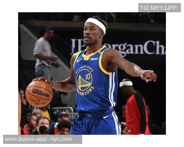 勇士创历史纪录连续三场比赛十名球员三分得分多点开花展现团队实力