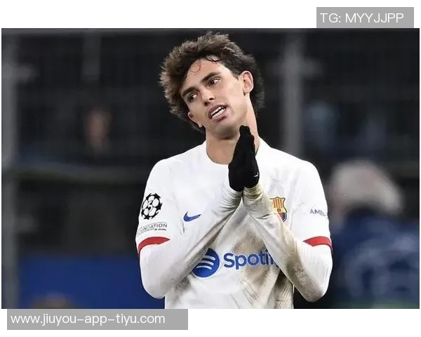 菲利克斯精彩推射破门后手球庆祝引发热议